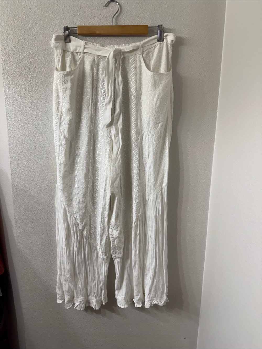 Young Threads White Embroidered Wide Leg Pants | Boho Cottagecore Resort XLG - Picture 2 of 7